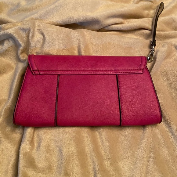 Guess Tulip Cordova Mini Clutch - Fusia - Picture 2 of 5